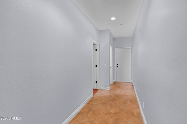 1211 E KENWOOD Street, Mesa, AZ 85203