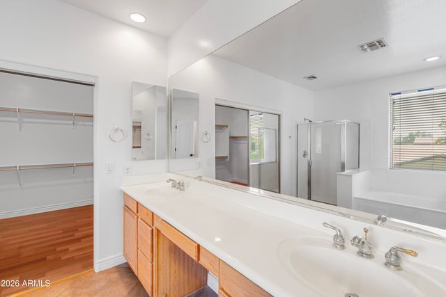 1211 E KENWOOD Street, Mesa, AZ 85203
