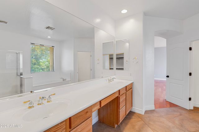 1211 E KENWOOD Street, Mesa, AZ 85203
