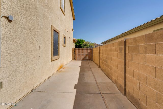 1211 E KENWOOD Street, Mesa, AZ 85203