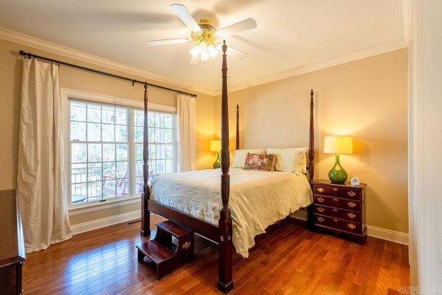 102 Deerwood Drive, Searcy, AR 72143