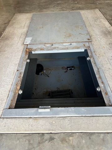 102 Deerwood Drive, Searcy, AR 72143