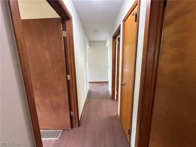 2502 Stocker Avenue, Youngstown, OH 44505