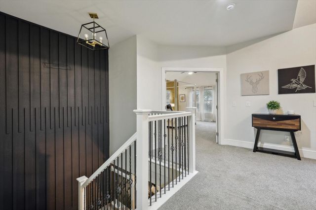 223 Oklahoma Avenue, Pottsboro, TX 75076