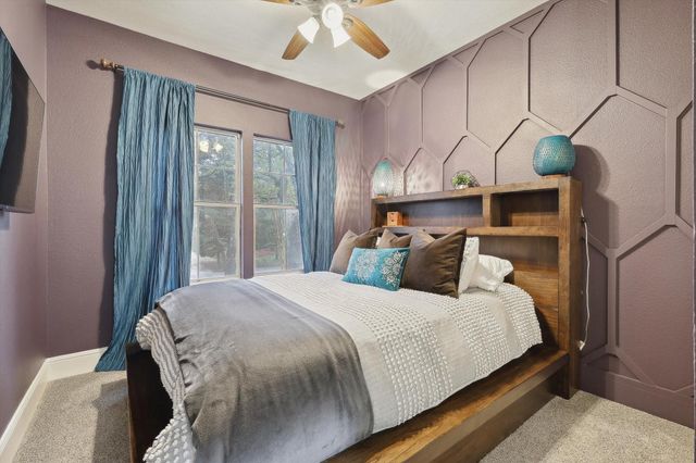 223 Oklahoma Avenue, Pottsboro, TX 75076