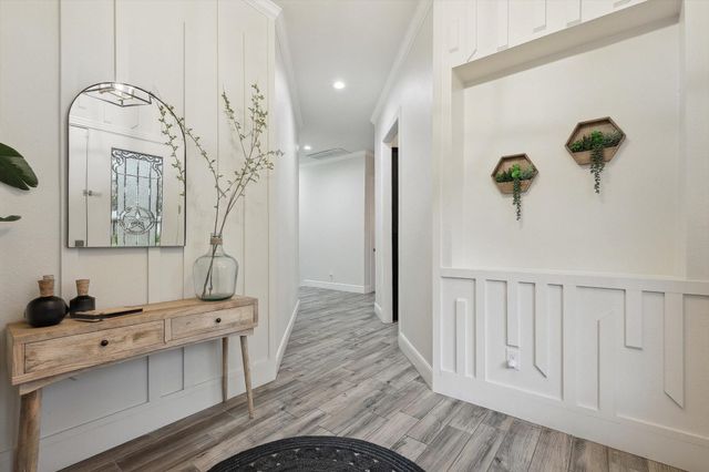 223 Oklahoma Avenue, Pottsboro, TX 75076