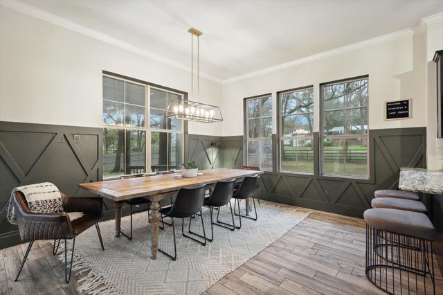 223 Oklahoma Avenue, Pottsboro, TX 75076