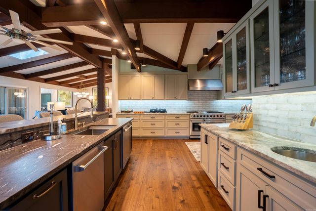 300 Bellview Drive, Heber Springs, AR 72543