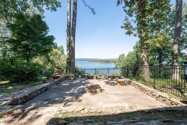 300 Bellview Drive, Heber Springs, AR 72543