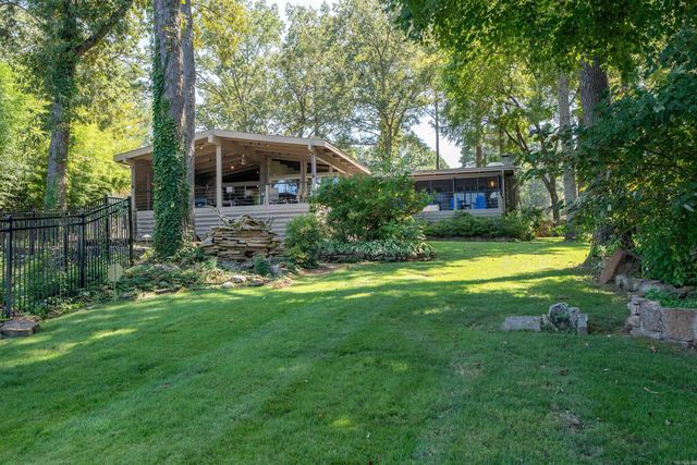 300 Bellview Drive, Heber Springs, AR 72543