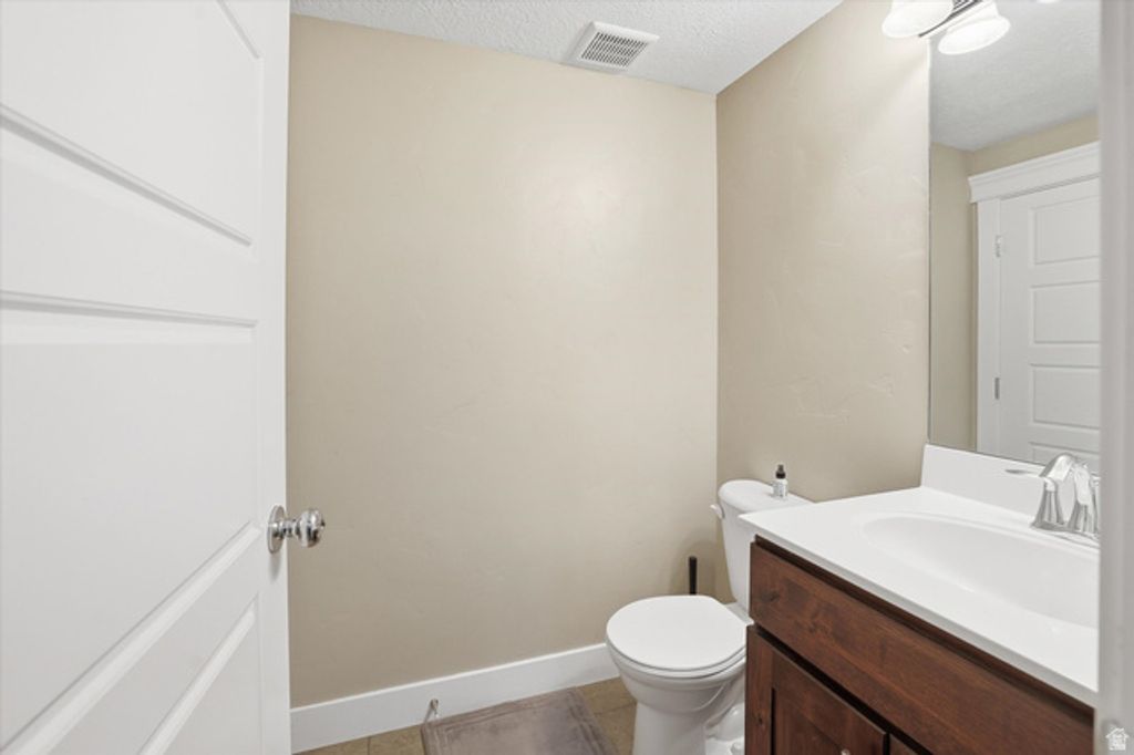 Image 12 of property listing at 1024 S 270 W, Logan, UT 84321