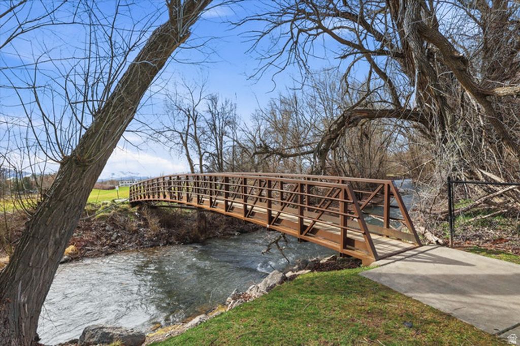 Image 35 of property listing at 1024 S 270 W, Logan, UT 84321