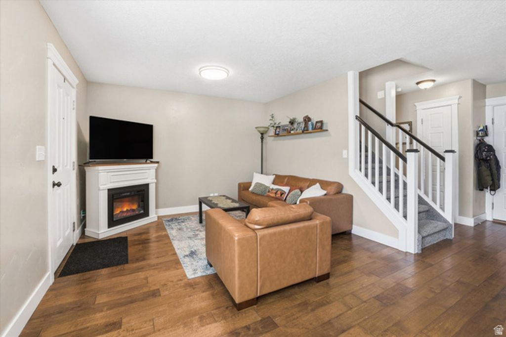Image 5 of property listing at 1024 S 270 W, Logan, UT 84321
