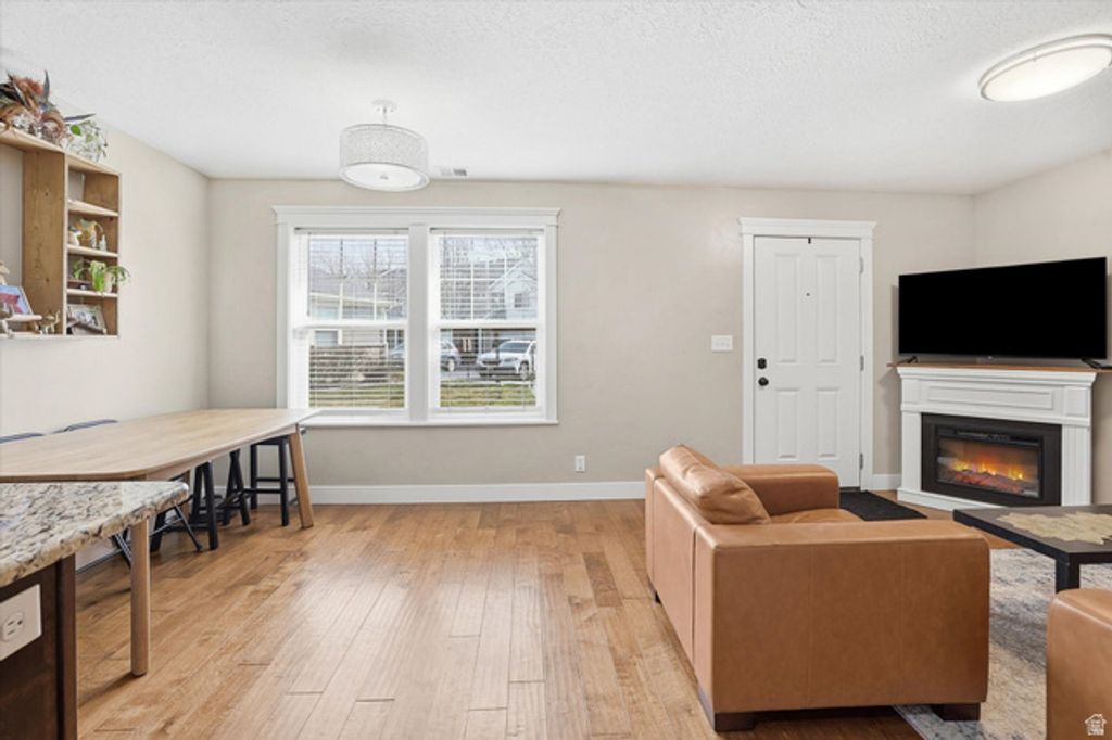 Image 6 of property listing at 1024 S 270 W, Logan, UT 84321