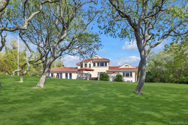 3400 Dignans Road, Cutchogue, NY 11935