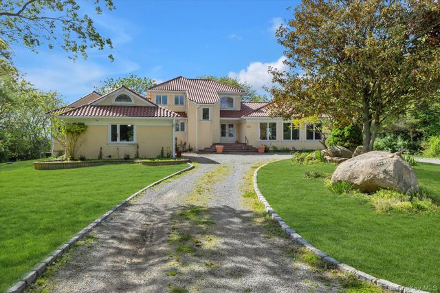 3400 Dignans Road, Cutchogue, NY 11935