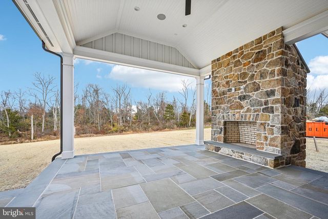 1345 CAROLANNES WAY, West Chester, PA 19382