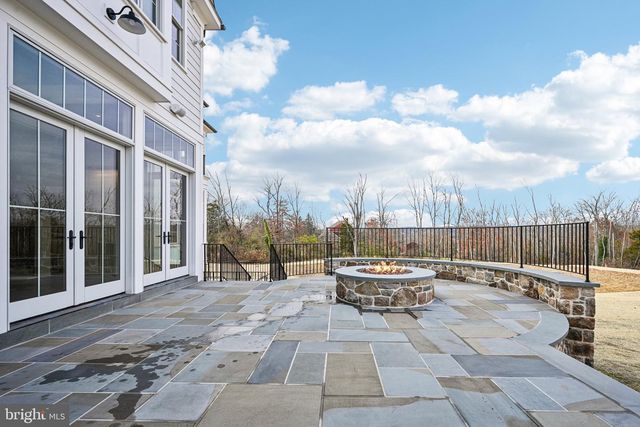 1345 CAROLANNES WAY, West Chester, PA 19382