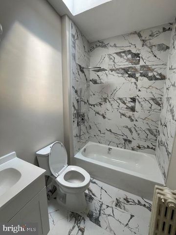 2823 LAKE AVE., Baltimore, MD 21213