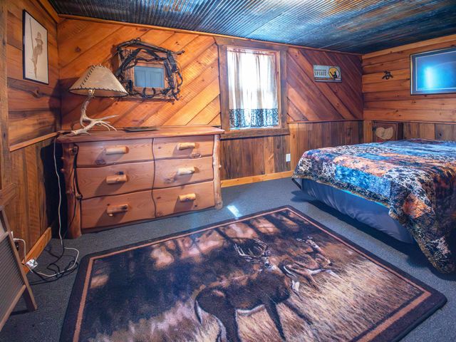 538 E Elk, Howard, KS 67349