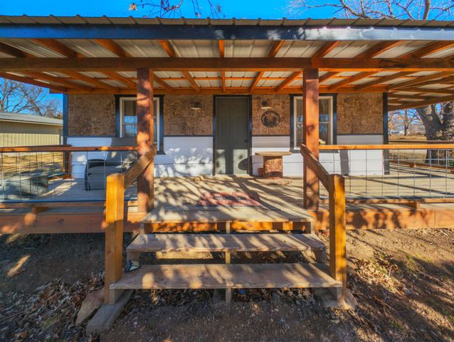 538 E Elk, Howard, KS 67349