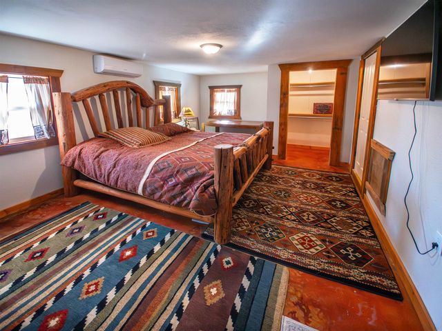 538 E Elk, Howard, KS 67349