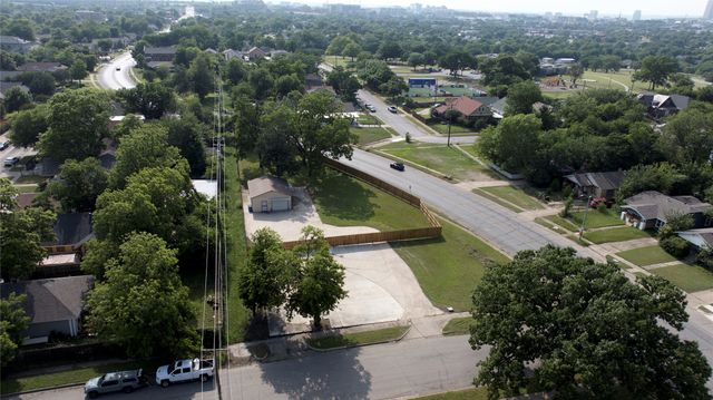 1264 E Maddox Avenue, Fort Worth, TX 76104