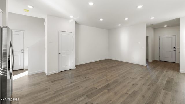 8411 Redwood Dawn Drive, Reno, NV 89506