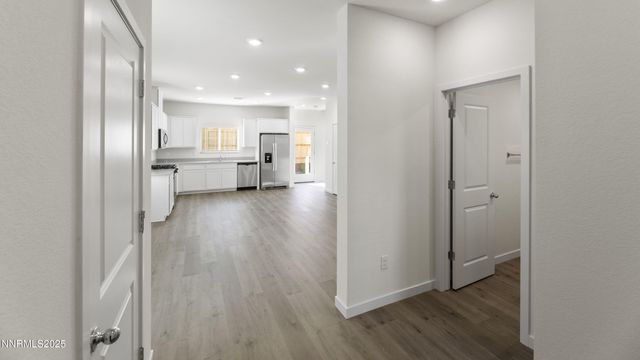 8411 Redwood Dawn Drive, Reno, NV 89506