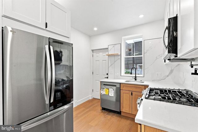 1545 S TAYLOR ST, Philadelphia, PA 19146