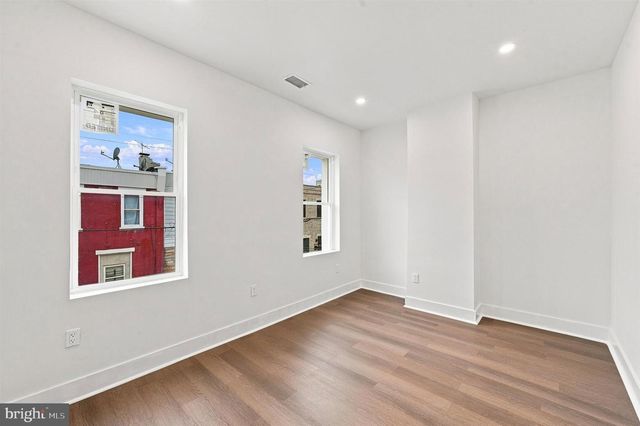 1545 S TAYLOR ST, Philadelphia, PA 19146