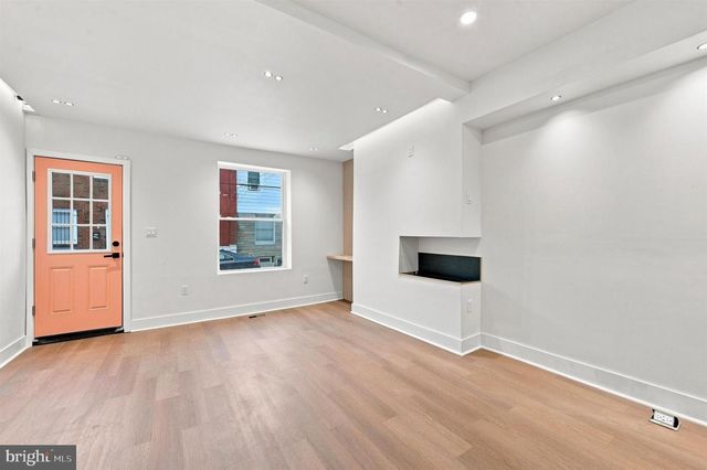 1545 S TAYLOR ST, Philadelphia, PA 19146
