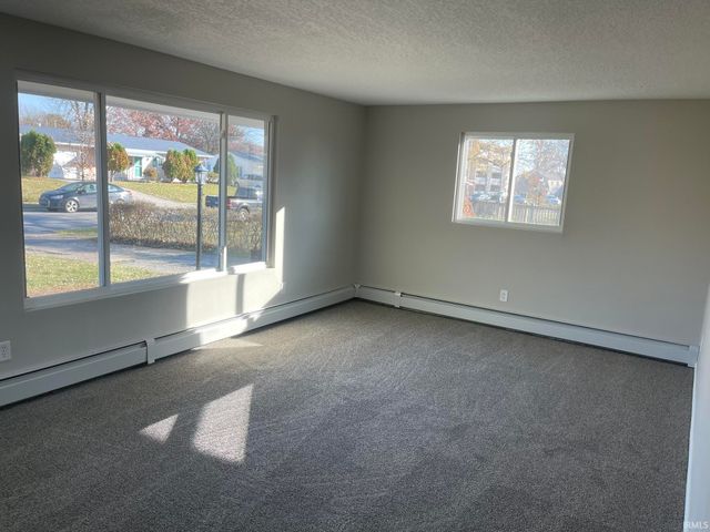 2603 Farnsworth Drive, Fort Wayne, IN 46805