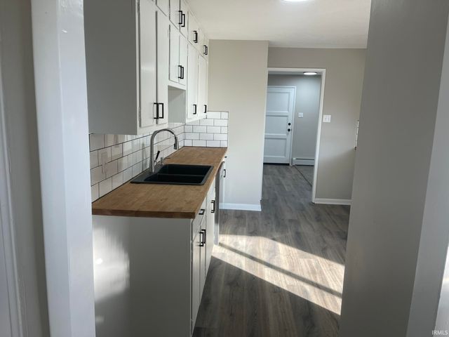 2603 Farnsworth Drive, Fort Wayne, IN 46805