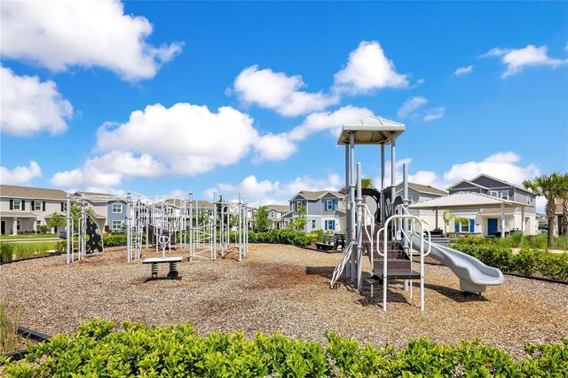 2865 FITNESS ST, Clermont, FL 34714