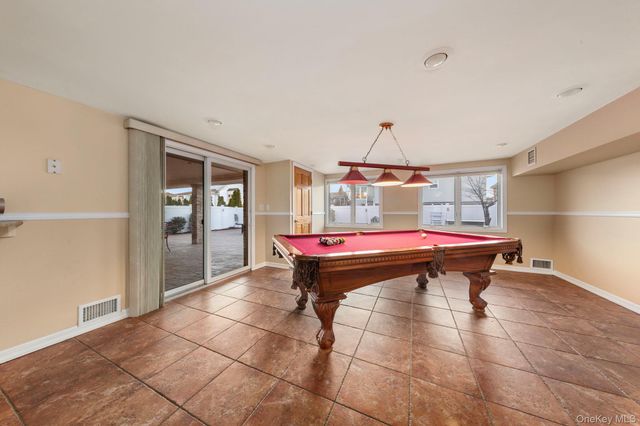 2770 Mandalay Beach Road, Wantagh, NY 11793