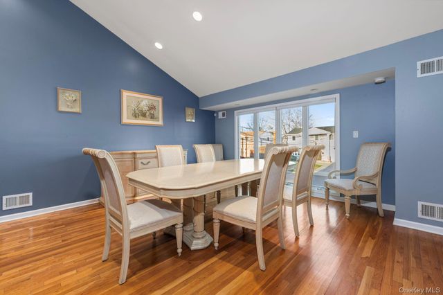 2770 Mandalay Beach Road, Wantagh, NY 11793
