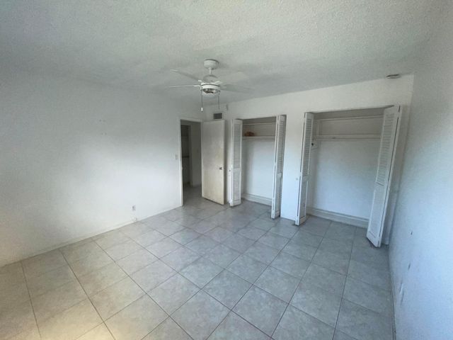 705 NE 2nd Street 11, Hallandale Beach, FL 33009