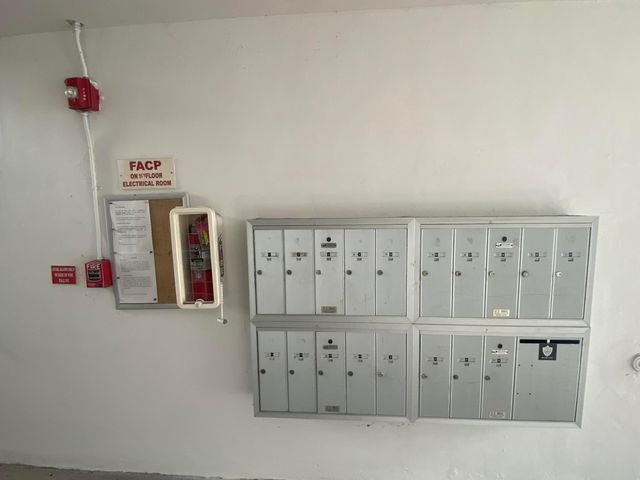 705 NE 2nd Street 11, Hallandale Beach, FL 33009