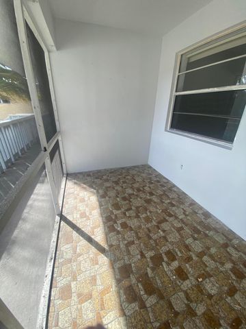 705 NE 2nd Street 11, Hallandale Beach, FL 33009