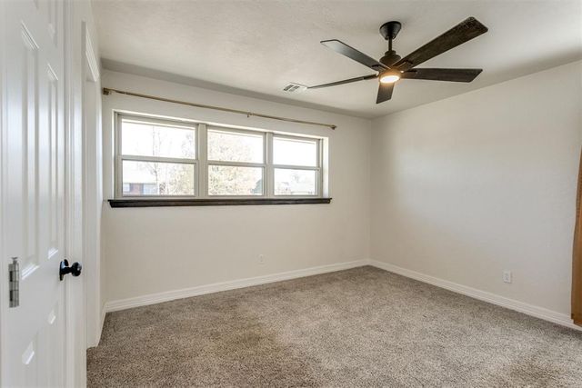 10817 N Utica Drive, The Village, OK 73120