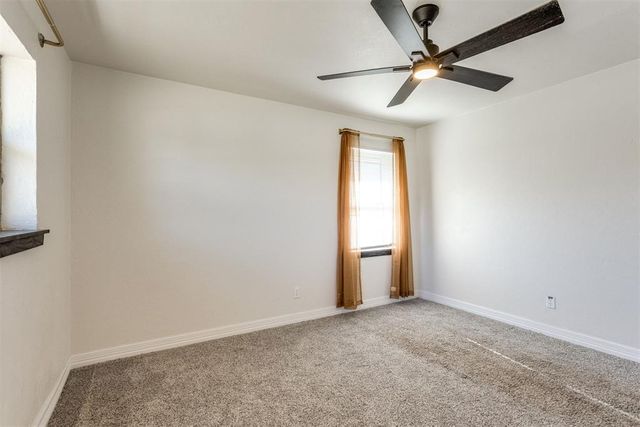 10817 N Utica Drive, The Village, OK 73120