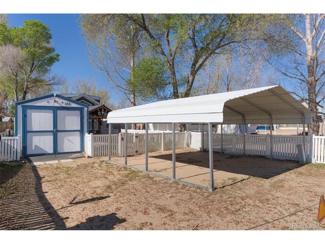 188 Kiowa Rd, Weldona, CO 80653