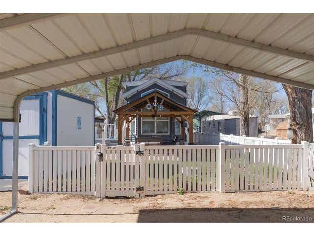 188 Kiowa Rd, Weldona, CO 80653