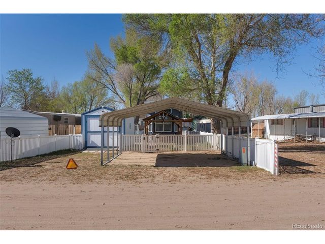 188 Kiowa Rd, Weldona, CO 80653