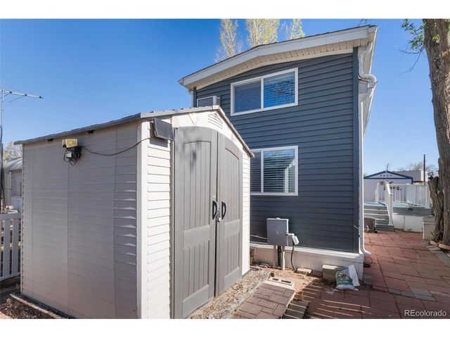 188 Kiowa Rd, Weldona, CO 80653
