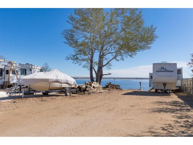 188 Kiowa Rd, Weldona, CO 80653