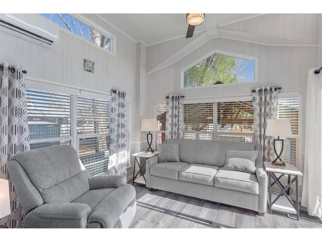 188 Kiowa Rd, Weldona, CO 80653