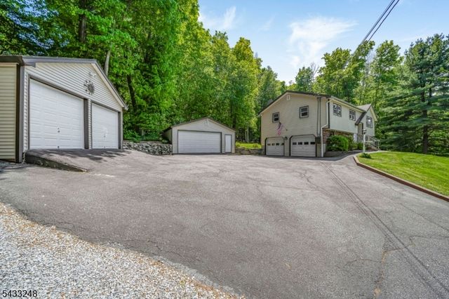 1624 County Rd 565, Vernon Twp., NJ 07461