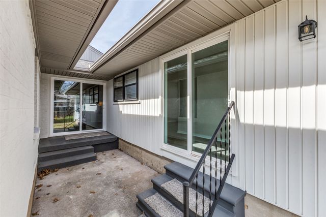 8908 Sorrento Street, Dallas, TX 75228